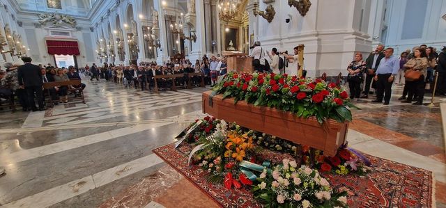 Palermo, Francesca Donato ai funerali del marito Angelo Onorato