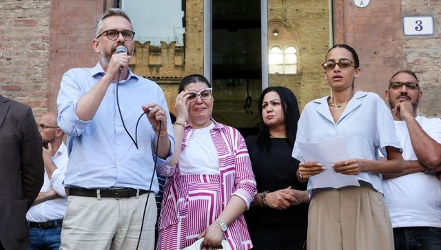 Minacce web a Lepore dopo gli scontri pro Fakir, il sindaco di Bologna denuncia
