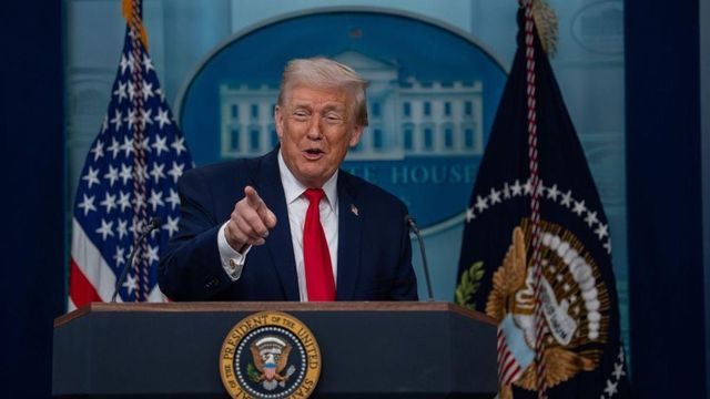 Trump amenință China cu taxe vamale de 50% dacă ajută militar Iranul