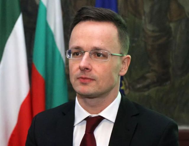 Унгария обвини посланика на САЩ в опит за намеса във вътрешните работи