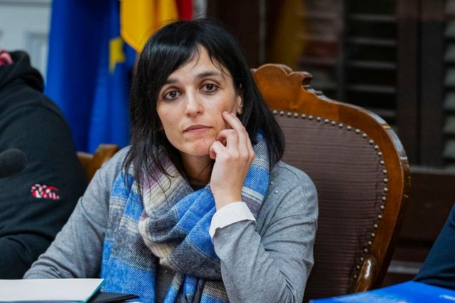 Sílvia Orriols pierde la cuestión de confianza y deja en el aire su continuidad como alcaldesa de Ripoll