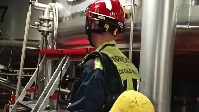 Un trabajador muere al inhalar gases tóxicos en una bodega de Valdepeñas