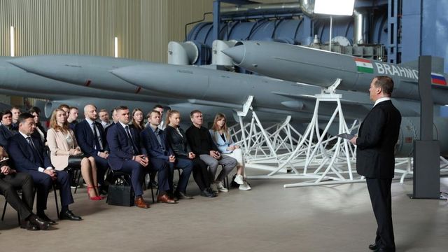 Rusia ajută în secret Iranul să dezvolte rachete de croazieră supersonice, potrivit Financial Times