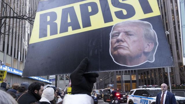 Archivos del 'caso Epstein' revelan una denuncia contra Trump por agresión sexual