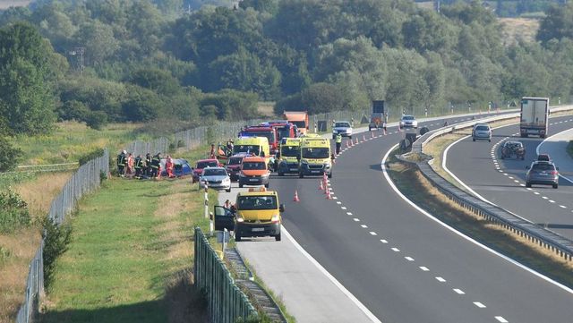 Többen meghaltak egy buszbalesetben Horvátország északi részén