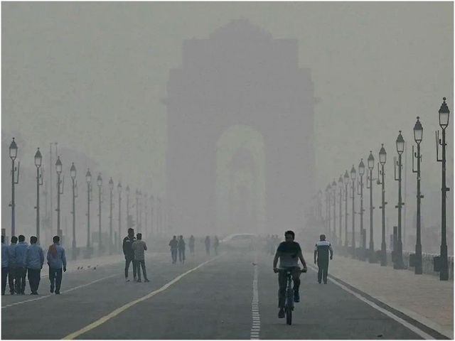 Delhi Pollution Hits Severe Mark, Centre Holds Off Stricter Curbs