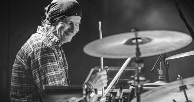 Meghalt Brautigam Gábor, a Kispál és a Borz dobosa