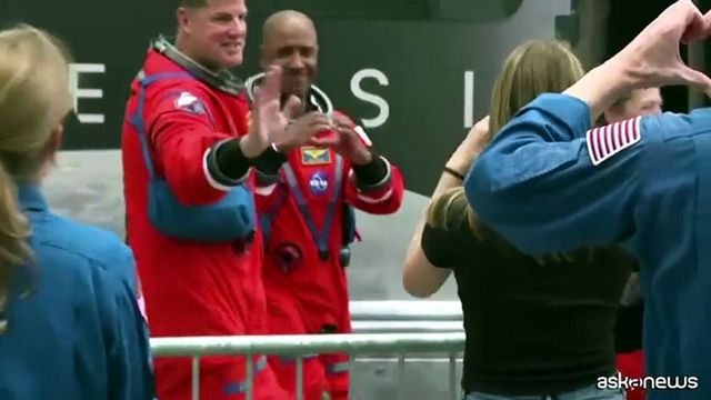 Artemis II, la navetta Orion in viaggio verso la Terra