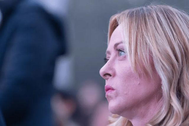 “Intervento difensivo legittimo”, Meloni sta con Usa dopo attacco al Venezuela