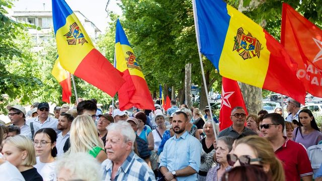 Экс-президент Молдовы Игорь Додон остается под домашним арестом