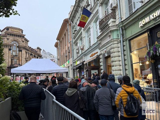 COZI la secțiile de votare din Moscova, de la primele ore ore ale dimineții