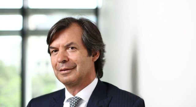 Intesa Sanpaolo alza le stime di utile 2025 a 9 miliardi