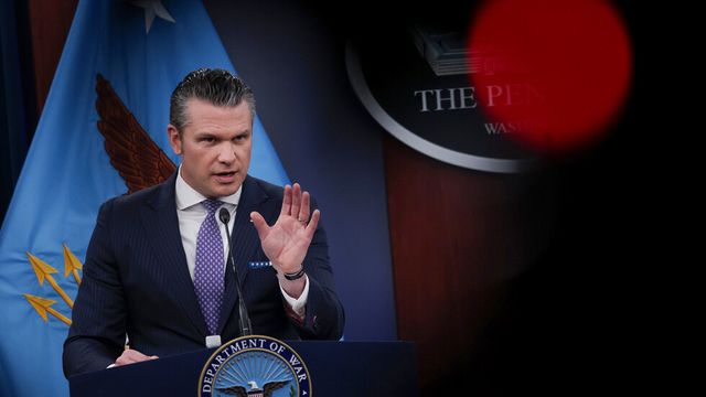 Тръмп заяви, че разположените около Иран американски военни сили ще останат на място до пълното спазване на примирието от Техеран