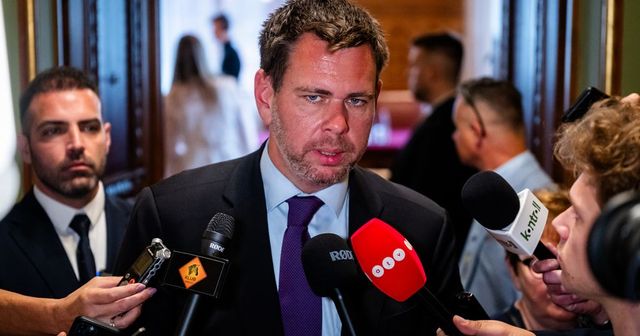 Vitézy szerint 41 milliárd forinttal sikerült olcsóbban beszerezni a MÁV és a Magyar Közút új járműveit