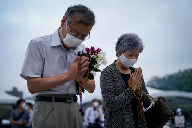 Japonia se reculege la Hiroshima, la 75 de ani de la primul atac nuclear din istorie