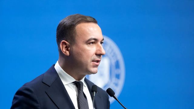 Ministrul energiei, Bogdan Ivan, a dat explicații parlamentarilor cu privire la situația apei din Curtea de Argeș