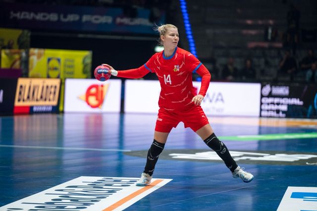 ŽIVĚ: MS házenkářek Brazílie – Česko, Rumunsko – Japonsko