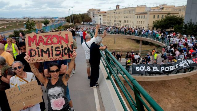Nueva marcha multitudinaria en Valencia para exigir la dimisión de Mazón tras la dana