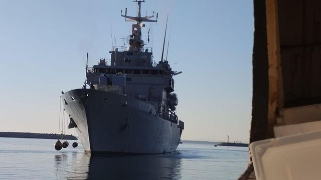 Albania, nave Libra con 8 migranti a bordo arrivata in porto Shengjin