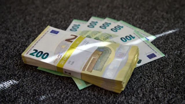 Tânărul care a câștigat aproximativ 9 milioane de euro la loterie. Ce va face cu banii