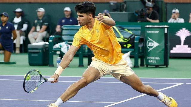 Carlos Alcaraz se disfraza de abeja en Indian Wells tras su victoria