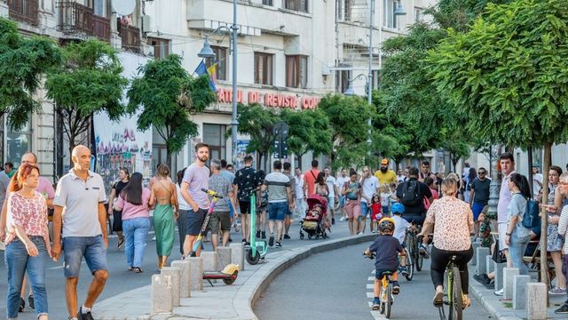 Două evenimente din București, anulate din cauza alertei de vreme rea