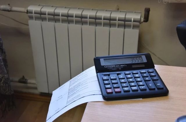 Compensații la energie 2025-2026: Guvernul schimbă perioada de calcul a veniturilor