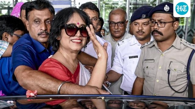 Author Taslima Nasreen returns to Kolkata after nearly 19 years