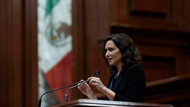 La degeneración de la política y la ciudadanía