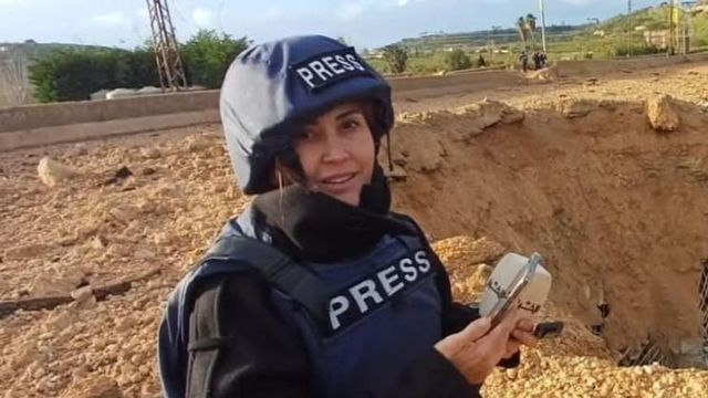 Israel mata a la periodista libanesa Amal Khalil: pasó seis horas bajo los escombros sin que permitieran su rescate