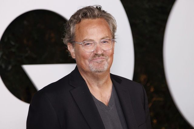 Polizia di Los Angeles e Dea indagano su morte di Matthew Perry