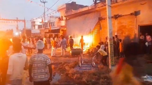 Firing during Durga immersion kills one, triggers vandalism in Bahraich