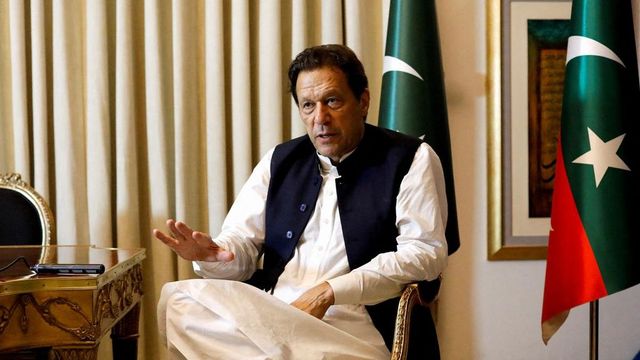 Pakistani court grants bail to Imran Khan in a graft case