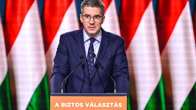 Kocsis Máté mondatait nem teszi zsebre Magyar Péter