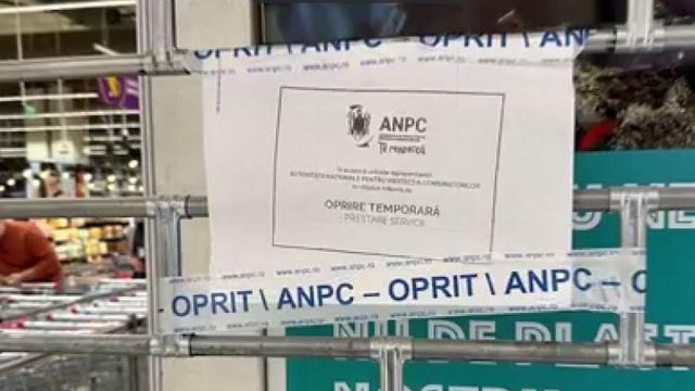 ANPC a închis aproape toate restaurantele și Carrefour din Mall Băneasa în urma unui control