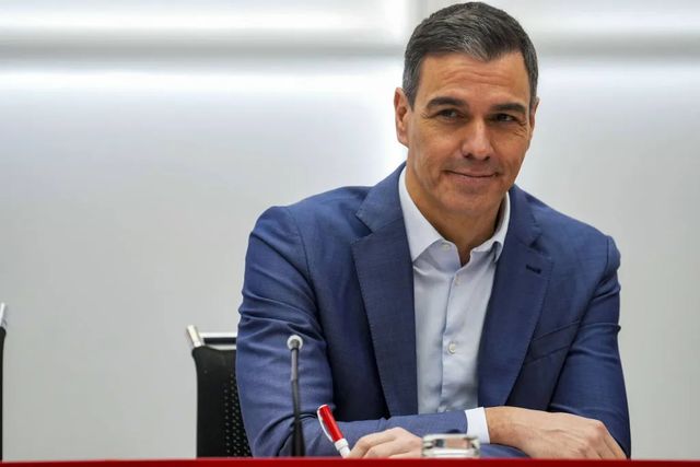 El CIS da una ventaja de casi cinco puntos al PSOE sobre el PP