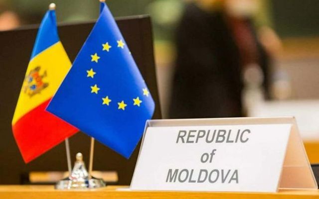 „Pactul pentru Europa”. 13 partide politice au semnat un acord de susținere a parcursului european al Republicii Moldova