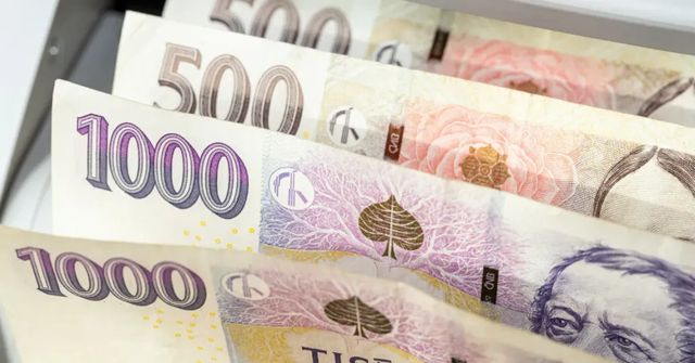 Lidé objednali státní dluhopisy za 80 mld. Kč, původní plán byl 20 miliard Kč