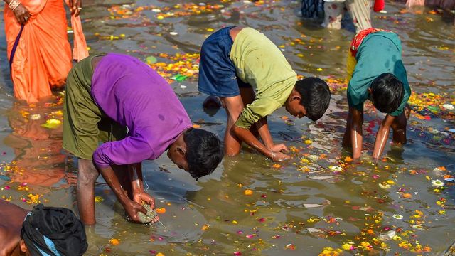 75 Jails in UP to allow inmates to bathe in holy water from Maha Kumbh