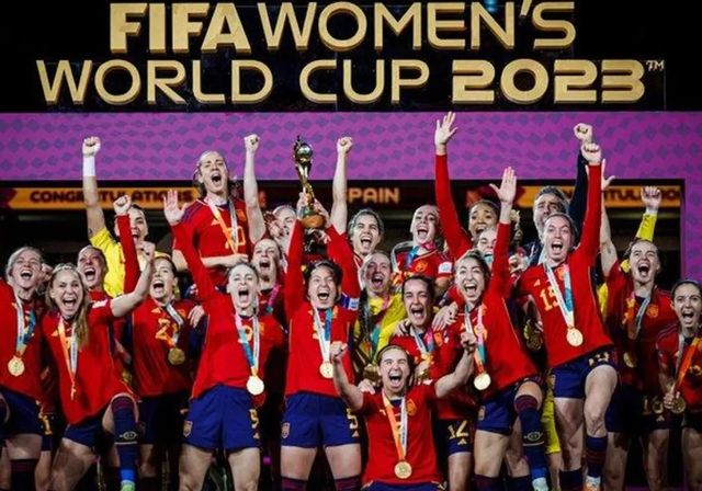 Inglaterra se cruza en el camino de España hacia la reconquista del Mundial