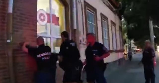 Megkéselt két fiatalt egy 64 éves férfi Debrecenben, egyikük életveszélyesen megsebesült