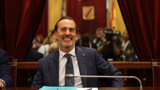 El PP salva a Gabriel Le Senne y continuará como presidente del Parlament balear