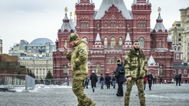 Ucraina a atacat cu un număr record de drone capitala rusă. Zborurile din Moscova au fost suspendate