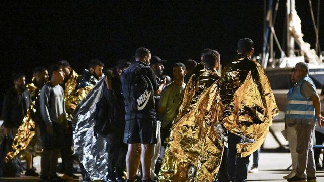 La Eurocámara aprueba la directiva que avala la creación de centros de detención de migrantes