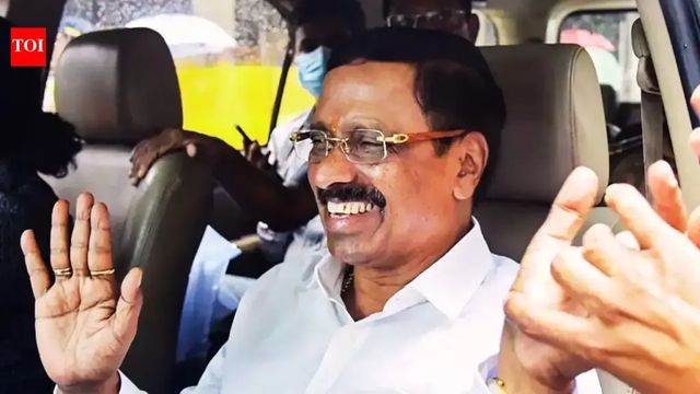 Daughter-in-law accuses former MP Vinayak Raut, family of harassment