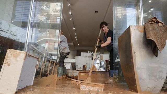 Albal y las paradojas de la tragedia: la mitad del pueblo no se enteró de la catástrofe