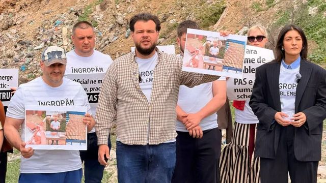 Olga Ursu, cu frigărui la gunoiștea din Băcioi și mesaj către ministrul Hajder
