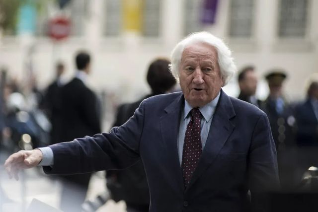 ++ Morto il vignettista Giorgio Forattini ++