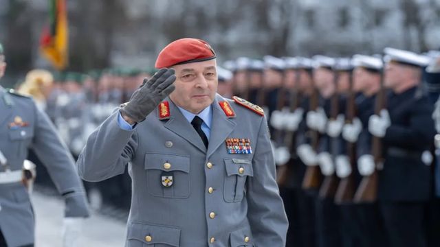 Generalul german Carsten Breuer va conduce Comitetul Militar al NATO începând de anul viitor