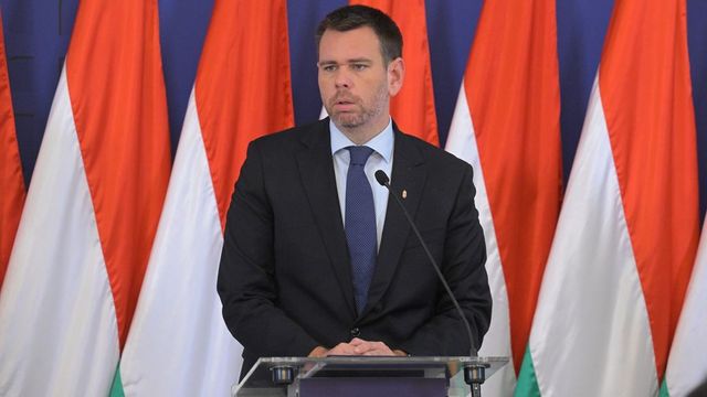 Feloldhatják a Budapest-Belgrád projekt titkosítását, Kína bólintására vár a kormány